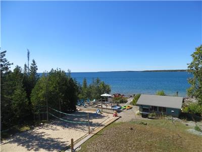 BLUE WATER COTTAGE - LAKE HURON WATERFRONT COTTAGE,TOBERMORY    LICENSE-NBP-2021-445