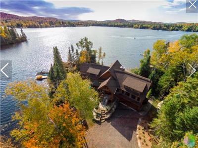 Superb chalet dans les laurentides offrant des vues fabuleuses sur lac ludger