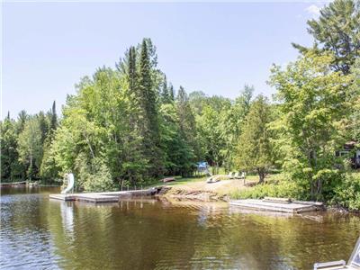 Still Bay Cottage - Private 11Br Waterfront Resort Perfect for Large Groups. Water Trampoline