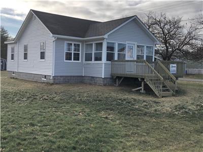 Seewater Cottages ( 23 Gorhans Lane)