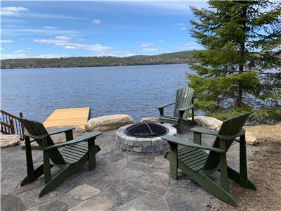 Graphite Bay Cottage *Fall Availability* Summer 2024 bookings open Sept 30th