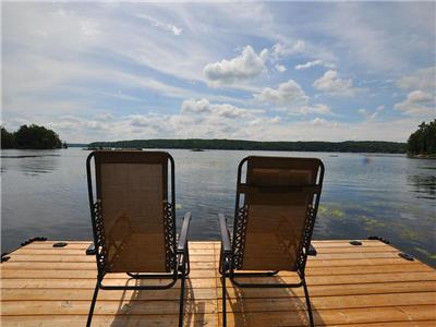 Cozy Oaks Cottage Buckhorn - Cozy Family Cottage - Quiet & Relaxing Getaway, WIFI, aluminum rowboat