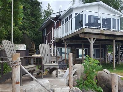 Beautiful Waterfront Retreat on Georgian Bay