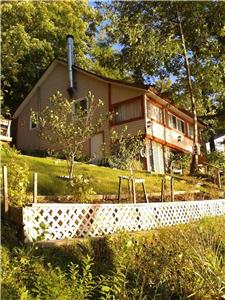 Beautiful Trent River Cottage, east of the village of Hasting, Ontario