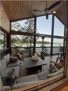 Chalet au bord de L'eau