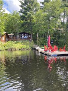 Large All Season Baysville Cottage with Internet, Hot Tub and a View
