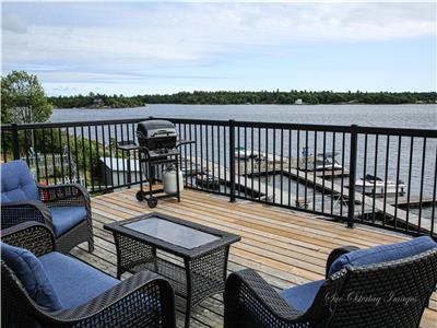 Dillon Cove Marina & Resort on Georgian Bay, explore Franklin Island one of the many 30,000 Islands