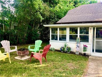 Lakeview Port Dover Cottage