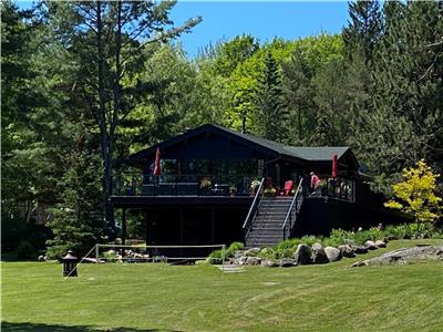 Inglenook- 2 Weeks in August Available
