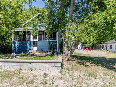 Beach1*com - Beachside Cabin #1