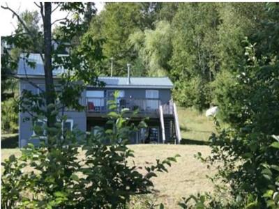 Lovely Pen Lake Cottage Slps 10 with Child-Friendly Waterfront
