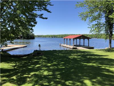 Greenwood Getaway - 6-person cottage on Upper Buckhorn Lake