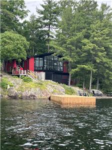 Locklyn's Hideaway