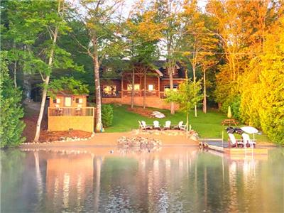 Island View Retreat: 5BD/2BA, Waterfront, Private Beach, Fishing, Canoes, BBQ, WiFi, Sleeps 16