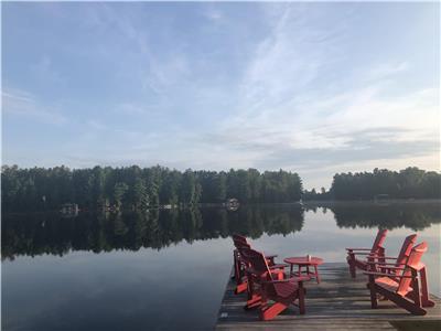 King's Landing: Beautiful Muskoka Classic on Lake of Bays