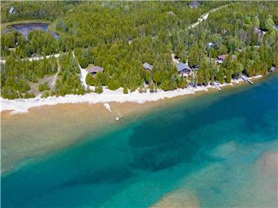 TOBERMORY - LAKE HURON WATERFRONT