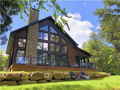 Chalet Beausoleil *NOUVEAU SPA 7 PERSONNES - Refuge de luxe 4 saisons au bord de l'eau