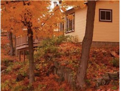 Welcome to The Crank's Roost – Your Lakeside Escape on Beautiful Crow Lake