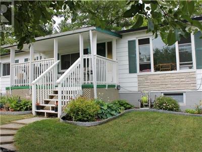 Cottage for rent in Fenelon Falls