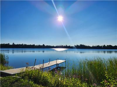 Cozy lakefront cottage available for Fall 2025. Approximately 2 hrs East of the GTA