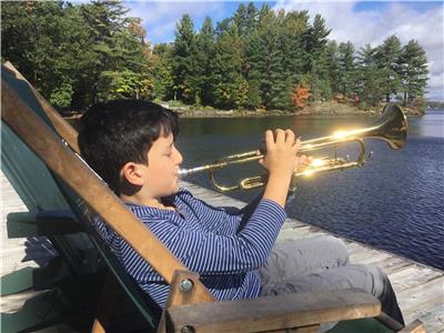 The Bona Vista Social Club on beautiful Lake of Bays