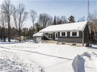Cottage on 2 acre wooded lot near Fairy Lake