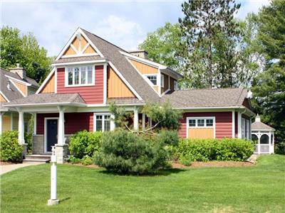 Magical cottage retreat! Lake of Bays, Muskoka