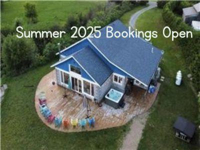 Barry's Bay's Bellevue - Acre Waterfront Estate- 2024 Summer Availability