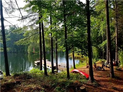 Beautiful Private Cottage on Robertson Lake