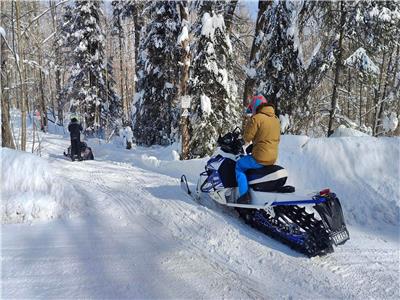 ALL SEASON COTTAGE IN HALIBURTON HIGHLANDS *A WINTER WONDERLAND FOR SNOWMOBILERS; 2 MIN TO TRAILS