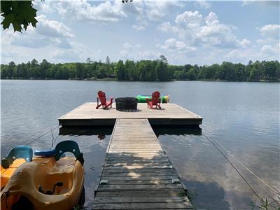 Sun All Day Breathtaking Sunset South-West facing Lakefront 4 Bedroom Cottage