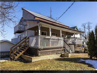 WATERFRONT COTTAGE BEAUTIFUL VIEWS AND SUNSETS for Rent, Kawartha lakes, Lake Scugog