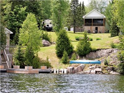 4 Season Waterfront Cottage for Sale in Westree