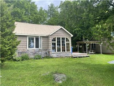 Marian Lake Cottages