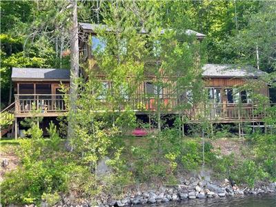 Cottage Getaway in the Kawartha Highlands!