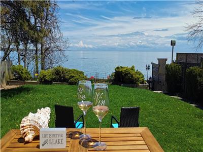 Lakeside Terrace Cottage - Lake Erie Gateaway