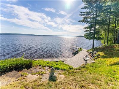 LAKEFRONT SERENITY ON COVETED ROUND LAKE!! 170' SHORELINE! 2.5 ACRES
