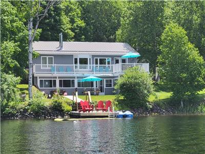 Ripple Lake Retreat *Pool Table, Dart Board, Lake Front**