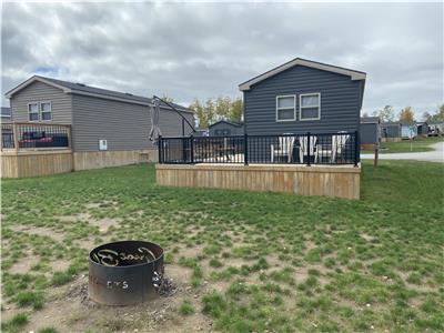 17 Lambton Avenue