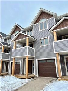 3-bedroom Collingwood vacation home on Georgian Bay