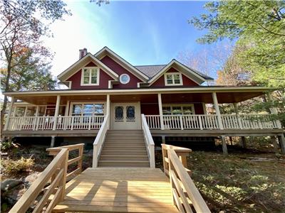 LAKE MUSKOKA ISLAND COTTAGE - Gravenhurst, ON