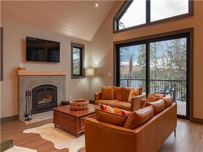 The Riverwood Kennisis - luxury boutique cottage in Haliburton Ontario.