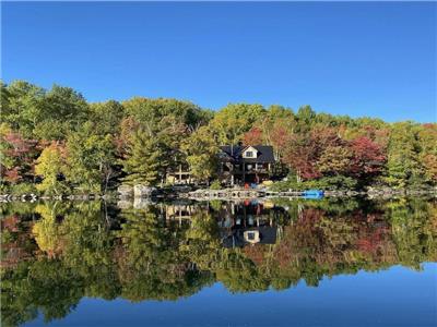 Dubhlinn Cottage on the beautiful shores of Papineau Lake.