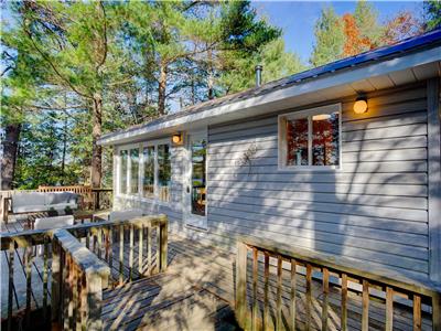 Bonnie Vista Cottage on Big Gull Lake