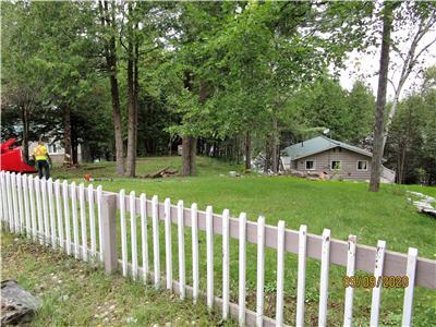 The BURRIDGE LAKE COTTAGE