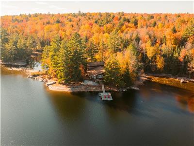 Chalet priv au bord de l'eau sur le lac Koshlong