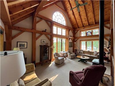 30% OFF FALL: SEPT & OCT + Accepting Inquiries for 2024 - Beautiful COTTAGE on Baptiste Lake