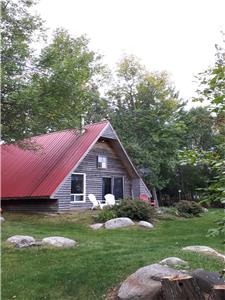 Summer Bloom Cottage - Manitoulin Island