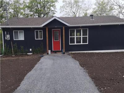 Waterfront 3 Bedroom Cottage