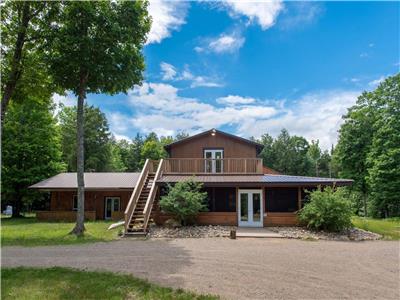 Algonquin Madawaska Lodge pour grand groupe